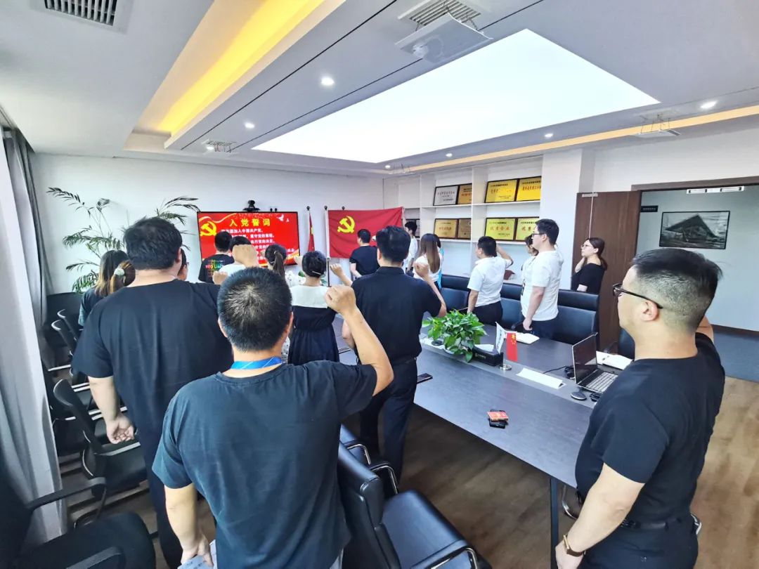 1657160942193343.jpg 1657160942193343.jpg